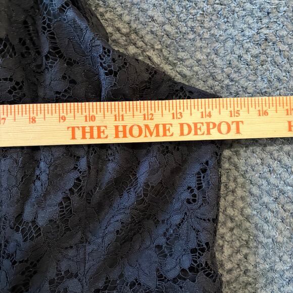 Julia Jordan Women's Lace Jumpsuit 2 Black Twist Neck Halter Wide Leg Event Chic - Picture 7 of 12